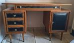 Massief houten bureau, Huis en Inrichting, Ophalen, Gebruikt, Bureau