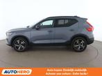 Volvo XC40 2.0 B4 Mild-Hybrid Plus Dark 2WD (automatique), Autos, Argent ou Gris, Euro 6, Noir, 5 portes