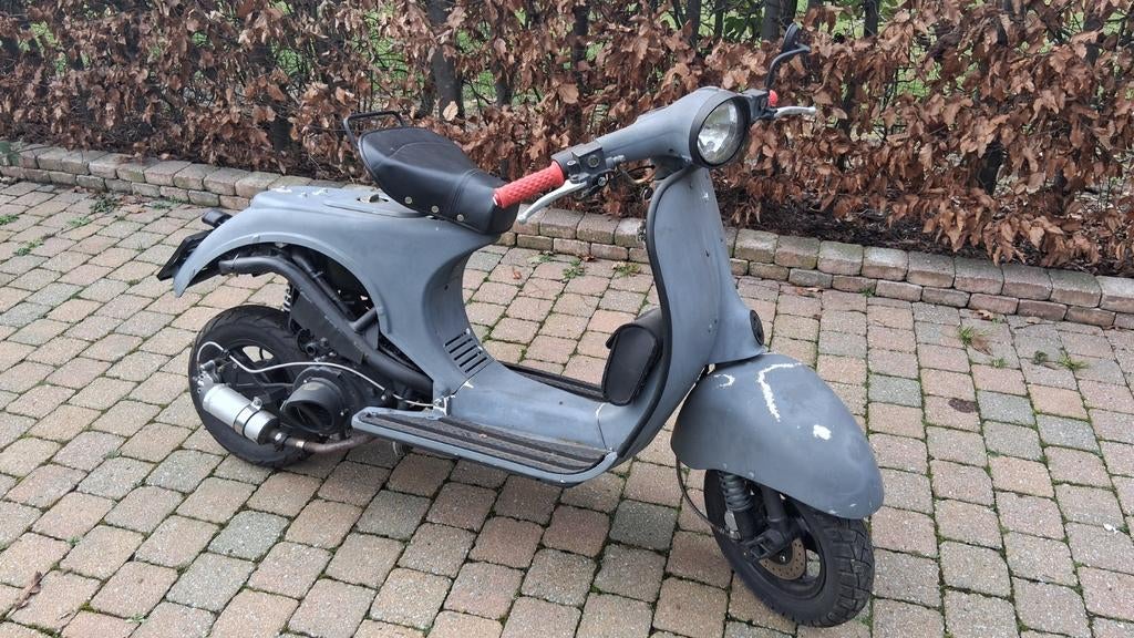 Scooter 125cc met alle papieren., Motos, Particulier, Scooter
