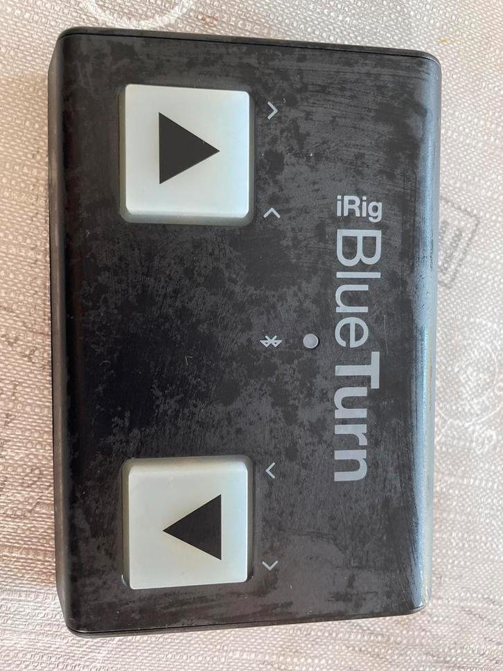 IK Multimedia iRig BlueTurn –  Turner / Foot Controller, Informatique & Logiciels, Clés USB, Comme neuf, Enlèvement