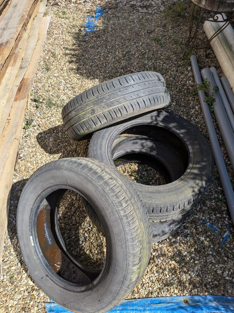 Banden 185/65 R15, Auto diversen, Aanhangwagen-onderdelen, Ophalen