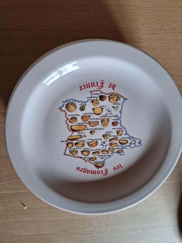 6 porseleinen kaasborden Revol, Huis en Inrichting, Keuken | Servies, Ophalen of Verzenden