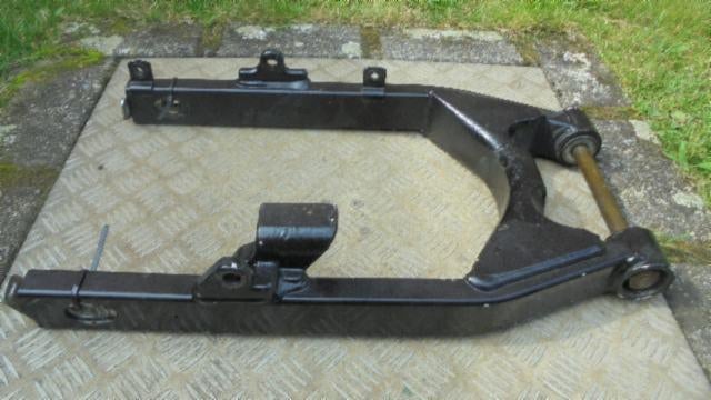 harley davidson dyna  FXD achterbrug 105€, Motos, Enlèvement ou Envoi