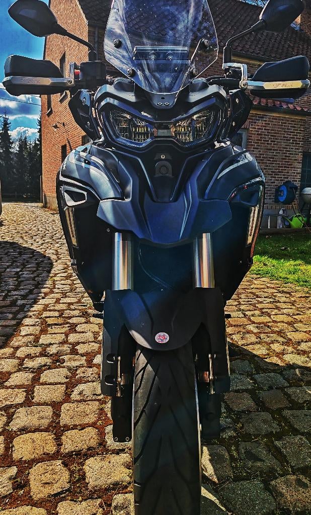 Benelli trk 702, Motos, Motoren | Benelli, Tourisme, Plus de 35 kW, Contrôle de traction, 2 cylindres