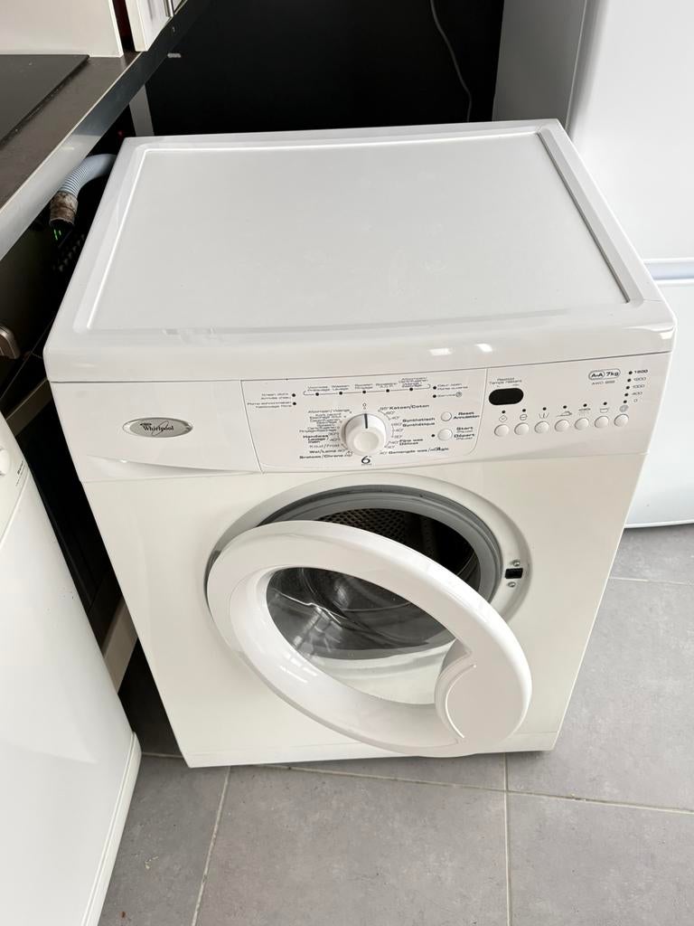 Machine a laver whirlpool 7kg PRIX NÉGOCIABLE, Electroménager, 6 à 8 kg, Enlèvement, Utilisé, 85 à 90 cm