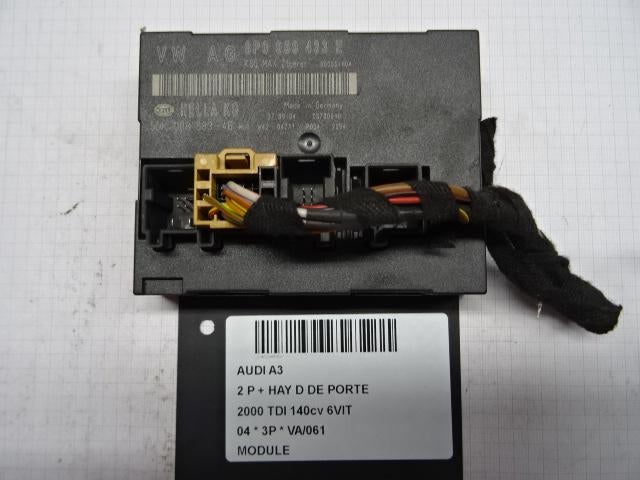 UNITE ELECTRONIQUE Audi A3 (8P1) (8P0959433E), Utilisé, Audi