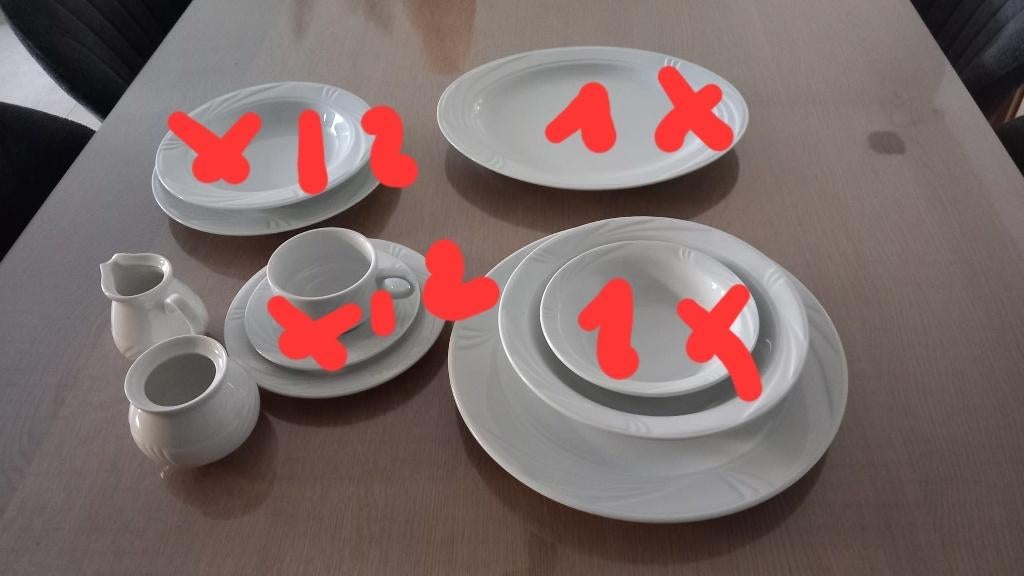 koffie + eetservies wit, Maison & Meubles, Cuisine | Vaisselle, Comme neuf, Assiettes(s), Enlèvement