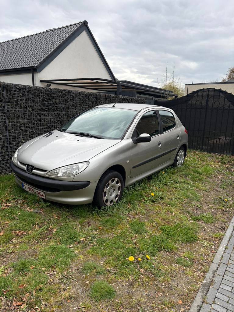 Peugeot 206 | EXPORT, Autos, Peugeot, Argent ou Gris, Achat, Boîte manuelle, Noir