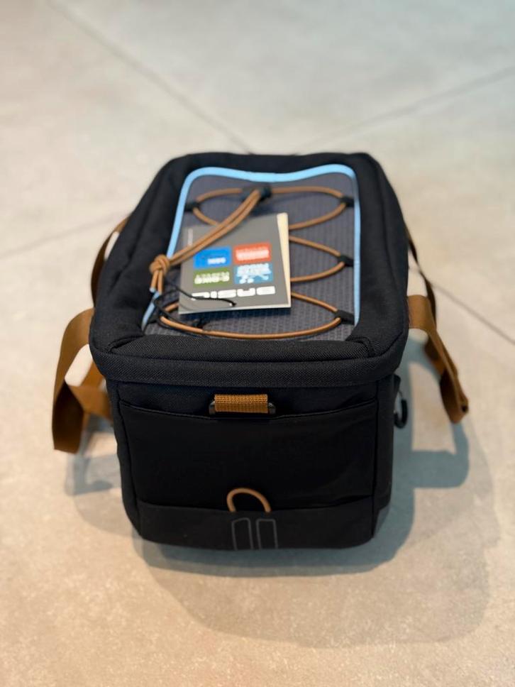 Basil Miles Trunkbag MIK 7L - 100% waterdichte fietstas, Fietsen en Brommers, Fietsaccessoires | Fietstassen, Nieuw, Ophalen