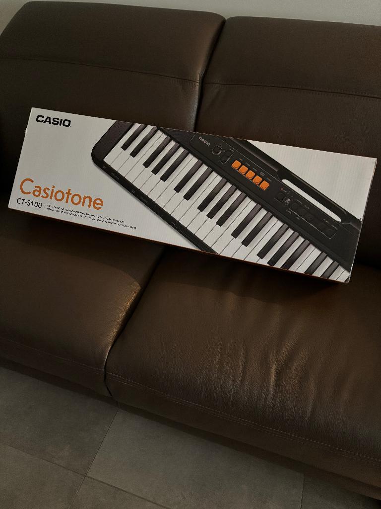 Casiotone Keyboard 66 toetsen, Musique & Instruments, Claviers, Comme neuf, Autres nombres, Casio, Sensitif, Avec pied, Enlèvement