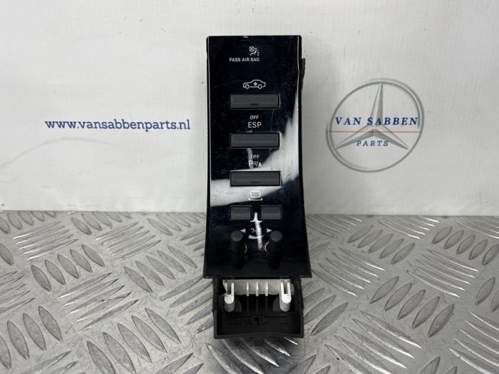 ESP Schakelaar van een Mercedes S-Klasse, Auto-onderdelen, Gebruikt, -, -, 3 maanden garantie