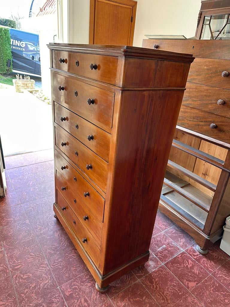 Klassieke houten ladekast, Ophalen, Zo goed als nieuw