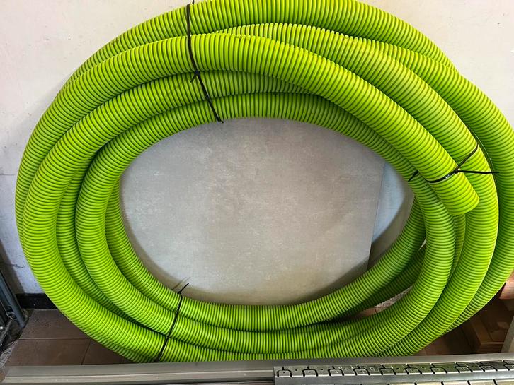 Ubbink flex ventilatiebuis 63/52 mm - ae 23C, Doe-het-zelf en Bouw, Ventilatie en Afzuiging, Zo goed als nieuw, Ophalen