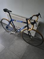 Velo eddy merckx  Cadre 56 Campagnolo veloce, Vélos & Vélomoteurs, Comme neuf, Enlèvement ou Envoi