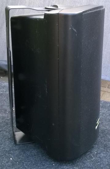 Speakers 4 stuks met nieuwe BT-versterker beschikbaar voor biedingen