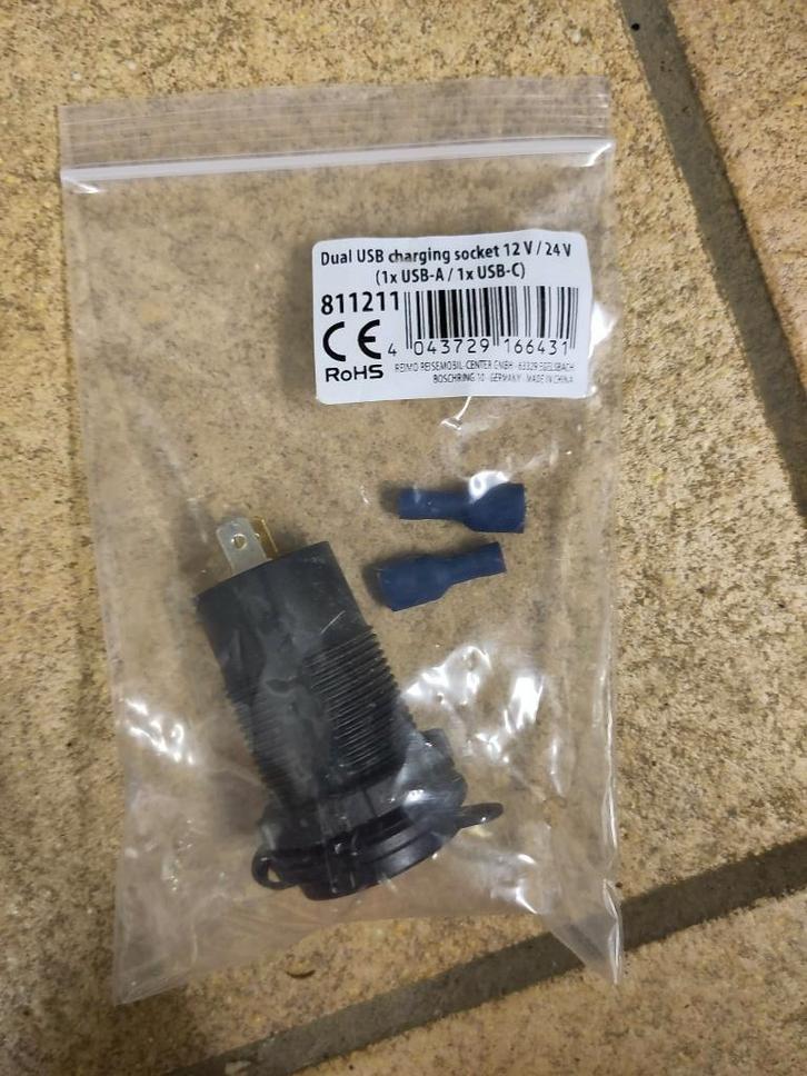 CARBEST Module chargeur double prise USB, Caravanes & Camping, Camping-car Accessoires, Enlèvement ou Envoi