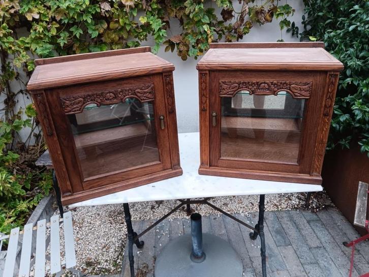 2 oude vitrinekastjes voor bierglazen of dergelijke, Verzamelen, Merken en Reclamevoorwerpen, Gebruikt, Overige typen, Ophalen