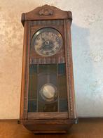 Oude klok, Enlèvement