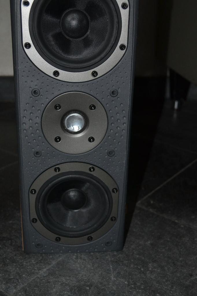 Enceinte centrale B&W LCR3, TV, Hi-fi & Vidéo, Enceintes, Utilisé, Haut-parleur central, 60 à 120 watts, Bowers & Wilkins (B&W)