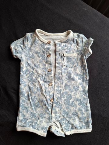 Boxpakje van Cuddles and Smiles Maat 56 beschikbaar voor biedingen