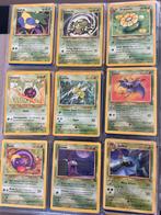 Oude map met vintage pokemon kaarten, Hobby en Vrije tijd, Verzamelkaartspellen | Pokémon, Ophalen of Verzenden, Gebruikt, Meerdere kaarten