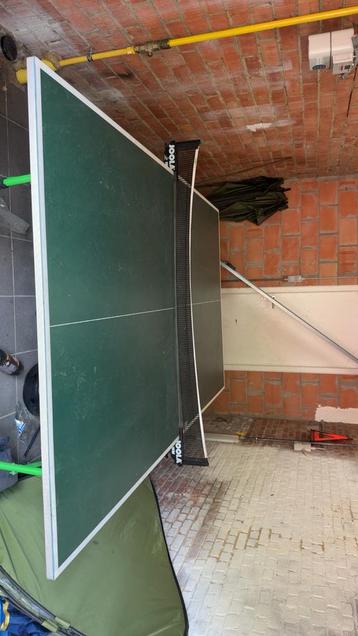 Pingpongtafel goede staat beschikbaar voor biedingen