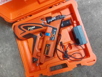 Paslode im90ci nagelpistool schiethamer  beschikbaar voor biedingen