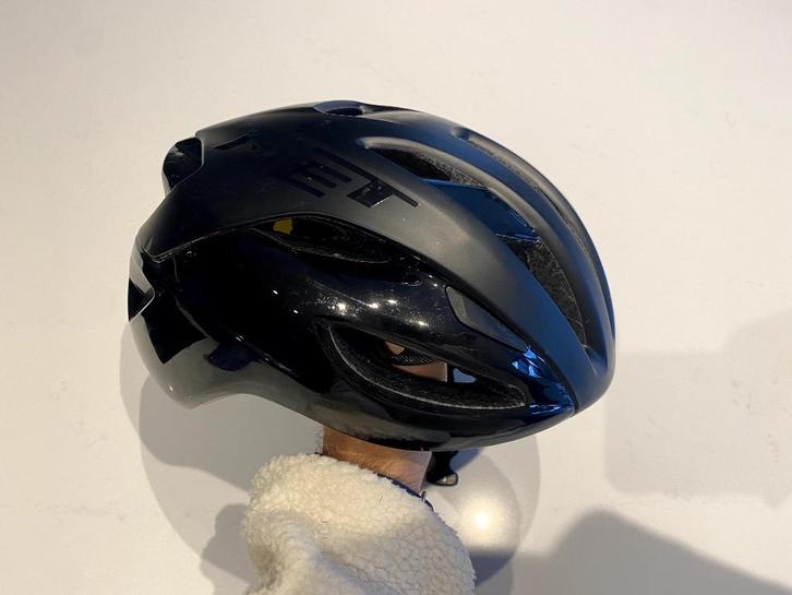 Fietshelm MET Rivale MIPS Maat L (58-61cm), Fietsen en Brommers, Fietsaccessoires | Fietshelmen, Zo goed als nieuw, Heer of Dame