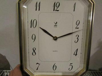 Wandklok JAZ, Quartz (Paris, France) beschikbaar voor biedingen