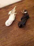 2 x wii controler shooters, Ophalen of Verzenden, Zo goed als nieuw, Met 2 controllers