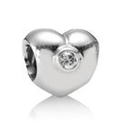 Pandora bedel hartje met witte zirconias, Handtassen en Accessoires, Bedels, Pandora, Ophalen of Verzenden, 1 bedel, Zilver