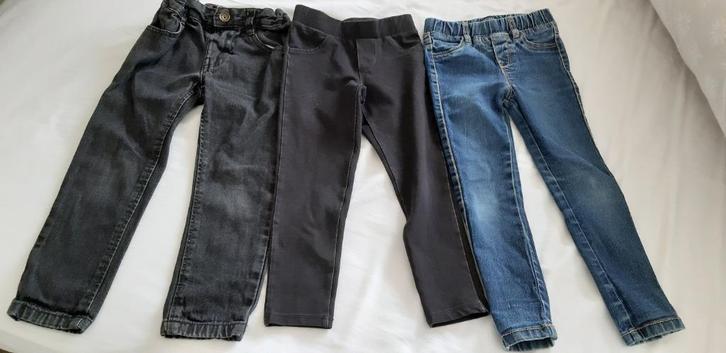 Pakket broeken maat 104, Kinderen en Baby's, Kinderkleding | Maat 104, Gebruikt, Jongen of Meisje, Broek, Ophalen