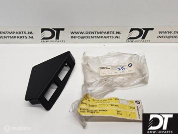 Frame knoppen middenconsole L BMW 5-serie E34 51168181525 beschikbaar voor biedingen