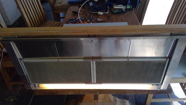 dampkap Miele, Elektronische apparatuur, Afzuigkappen, Gebruikt, Inbouw, Wandschouwkap, 400 tot 600 m³ per uur, Motor, Ophalen