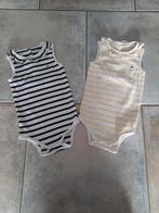 Te koop: 2 Tommy hilfiger body's maat 80, Ophalen, Zo goed als nieuw, Meisje