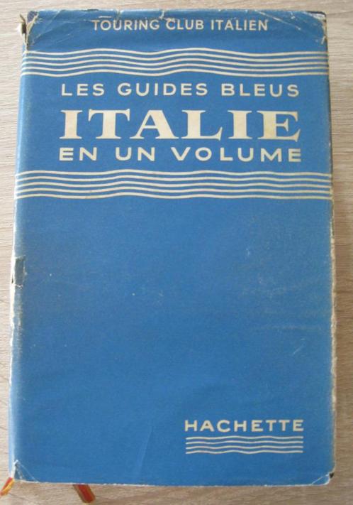 Les guides bleus Italie en un volume, Boeken, Reisgidsen, Gelezen, Reisgids of -boek, Europa, Overige merken, Ophalen of Verzenden