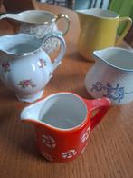 différents pots à lait, Enlèvement