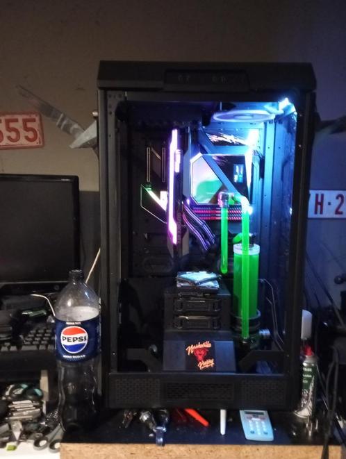 custom build, Computers en Software, Desktop Pc's, Zo goed als nieuw, 4 Ghz of meer, SSD, 32 GB, Met videokaart, Gaming, Virtual Reality