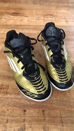 Adidas indoorschoenen, Ophalen, Gebruikt, Schoenen