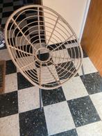 Decoratieve stoel voor buiten of binnen, Ophalen, Zo goed als nieuw, Rotan