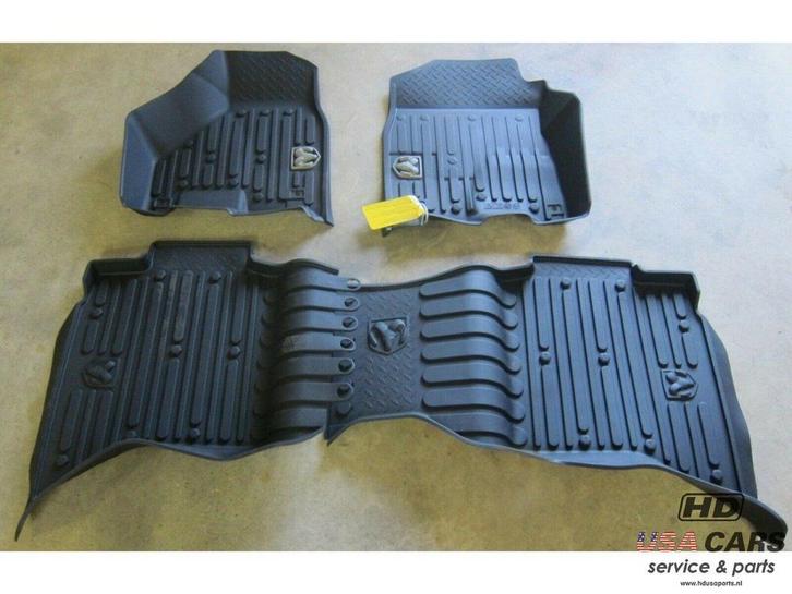 Vloermatten set Dodge Ram 2013-23018 + classic, Auto-onderdelen, Interieur en Bekleding, Overige automerken, Dodge, Nieuw, 12 maanden garantie