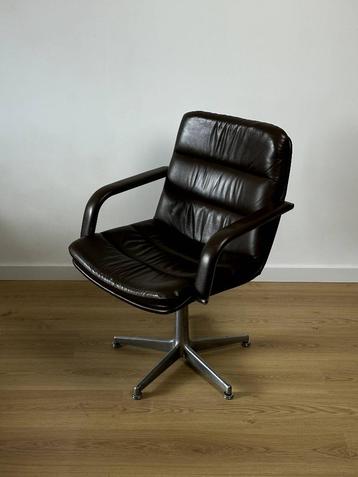 Artifort Geoffrey Harcourt 70' - Chair Bruin leder beschikbaar voor biedingen