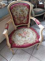 Mooie stoel. 0486 215927, Enlèvement