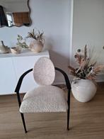 De 4 stoelen zijn van merk Belgo, Ophalen, Zo goed als nieuw