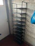 Schoenen kast, Ophalen