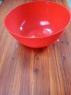 Grote kom, Enlèvement