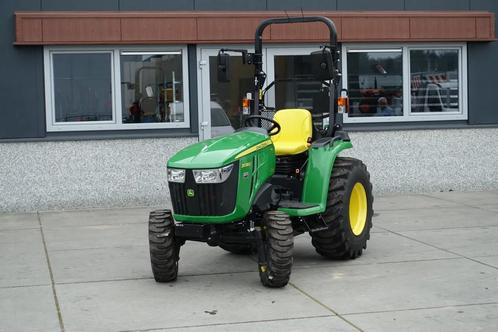 John Deere 3038e 4wd HST / 0001 Draaiuren / Actieprijs, Zakelijke goederen, Landbouw | Tractoren, John Deere, Gebruikt