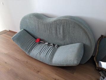 Design Zetel beschikbaar voor biedingen