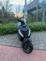 Piaggio zip 70cc 2t a klasse, Fietsen en Brommers, Ophalen, Zo goed als nieuw, Zip