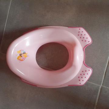 Toilet  beschikbaar voor biedingen